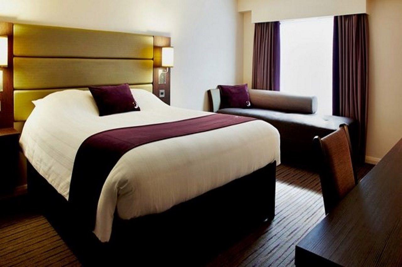Premier Inn Poole Centre Luaran gambar