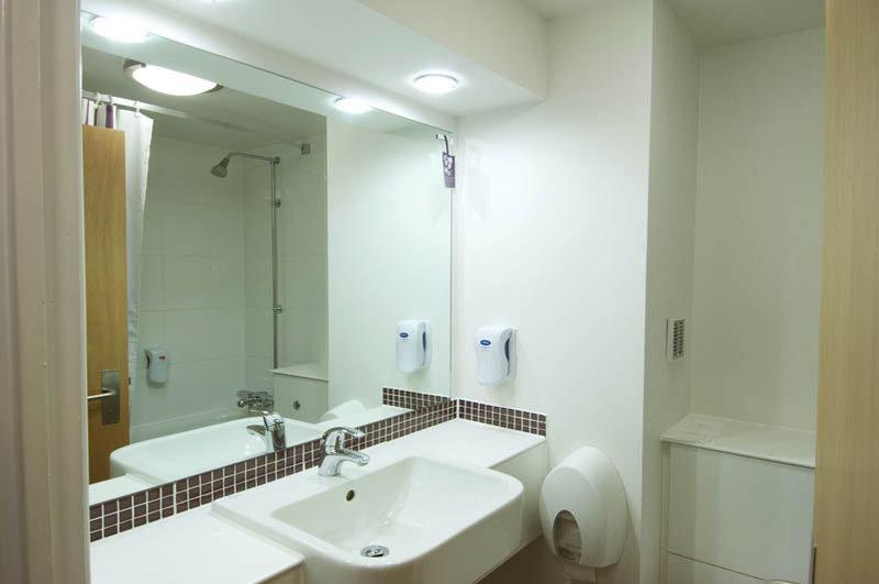 Premier Inn Poole Centre Luaran gambar